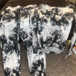 SHEIN Black and White Tie-Dye Sweatshirt Hoodie Set